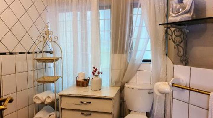 Waterhouse Guest Lodge - Indus Street