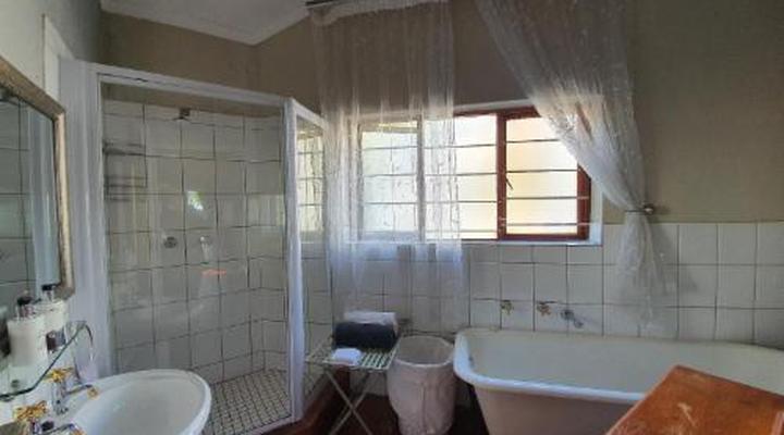 Waterhouse Guest Lodge - Indus Street