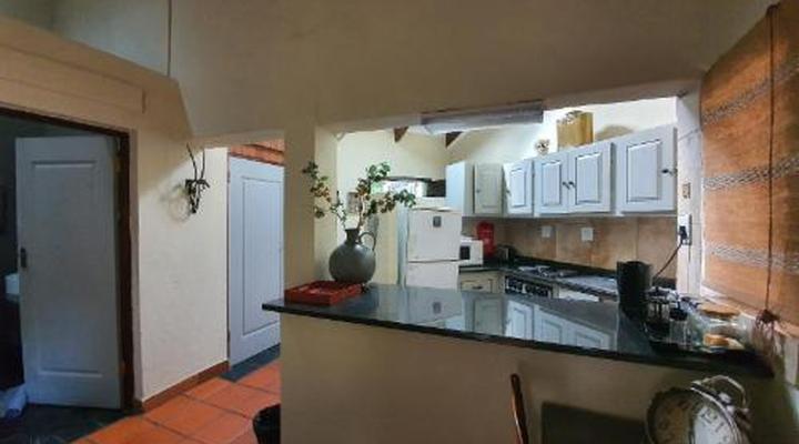 Waterhouse Guest Lodge - Indus Street