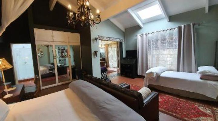 Waterhouse Guest Lodge - Indus Street