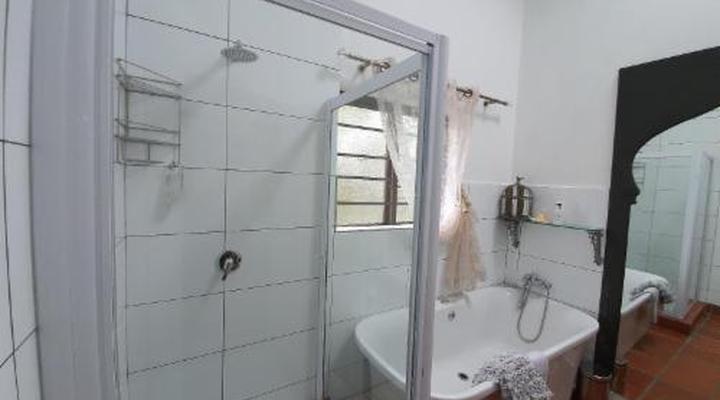 Waterhouse Guest Lodge - Indus Street