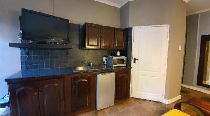 Waterhouse Guest Lodge - Lawley Street