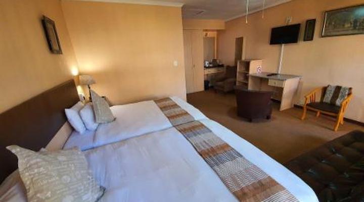 Mannah Executive Guest Lodge