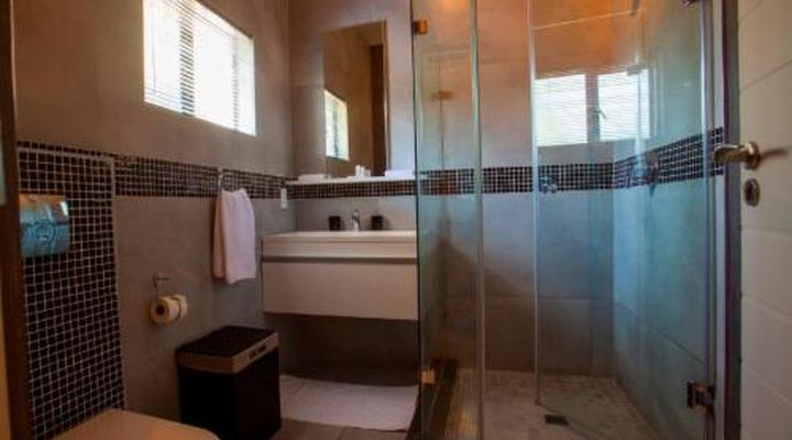 Villa Moyal Executive Apartment and Suites