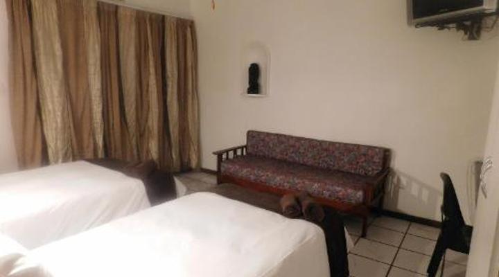 Fourie Street 199 Bed and Breakfast