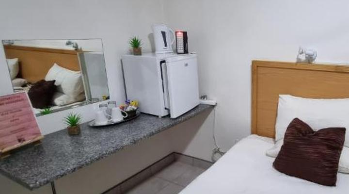 Fourie Street 199 Bed and Breakfast