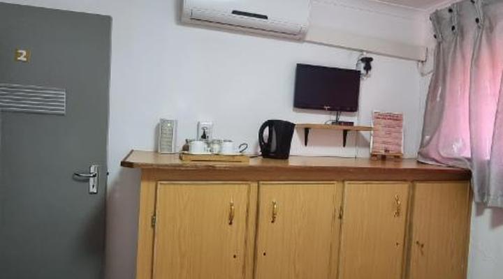 Fourie Street 199 Bed and Breakfast