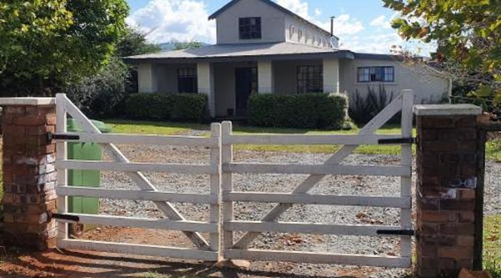 Midlands Inverness Cottages