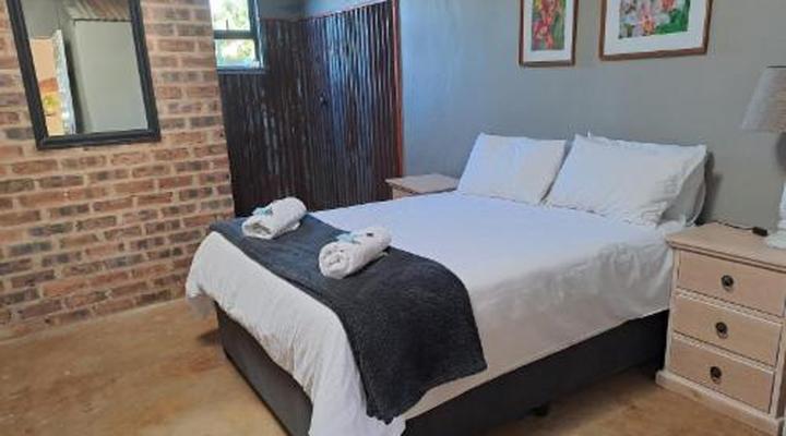 Midlands Inverness Cottages