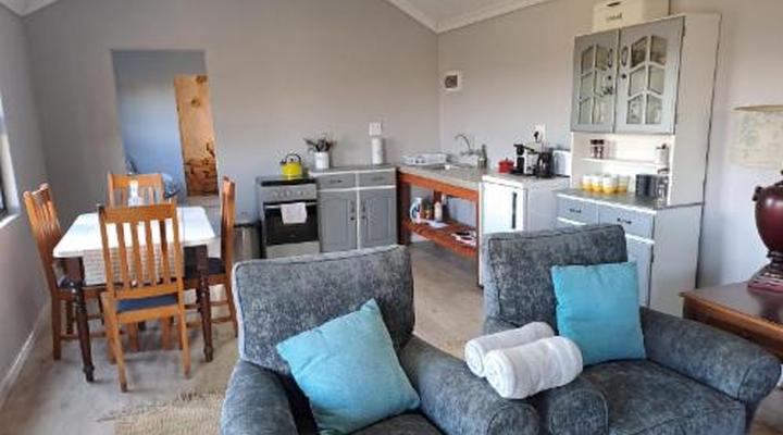 Midlands Inverness Cottages