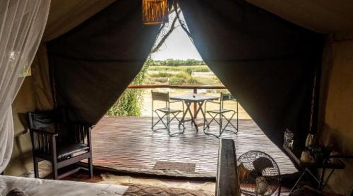 Taranga Safari Lodge