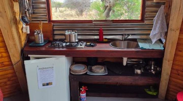 Adama Artistic Chalets & Teepees