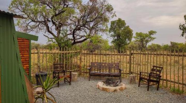 Adama Artistic Chalets & Teepees