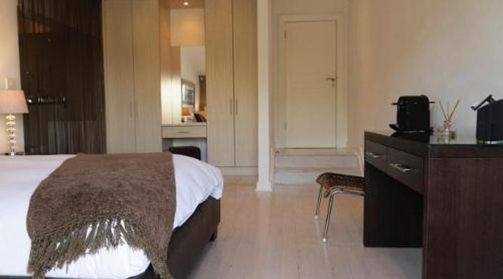 Cambalala Guest House