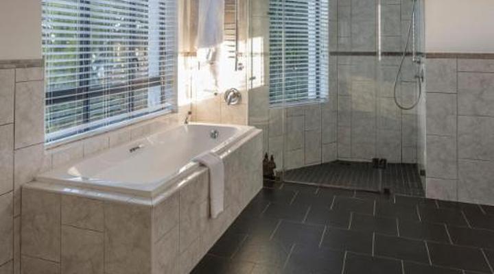 Cambalala Guest House