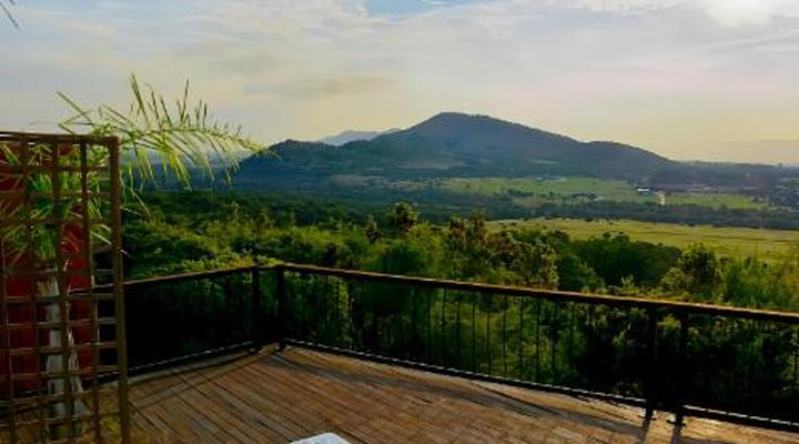 La Montagne Guest Lodge