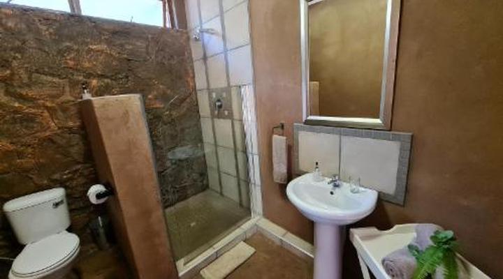 La Luna @ Misty Mountains