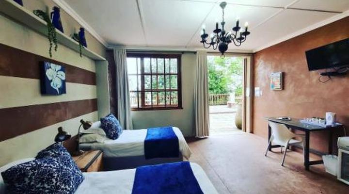 La Luna @ Misty Mountains