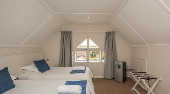 Millard Crescent Guest House