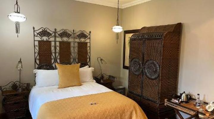 Lazy Lizard Guest House