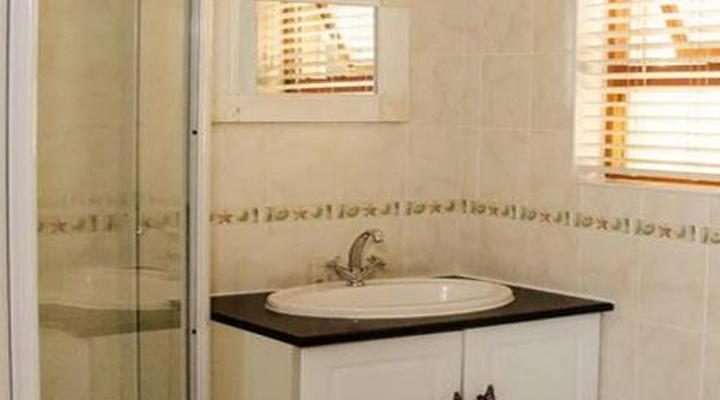 Goulden Street Guest House