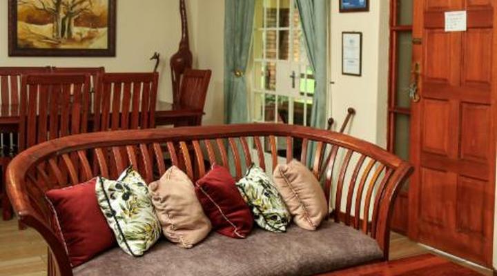 Woodlands Stop Over and Lodge