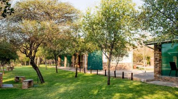 Woodlands Stop Over and Lodge