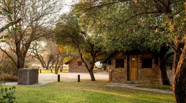 Woodlands Stop Over and Lodge