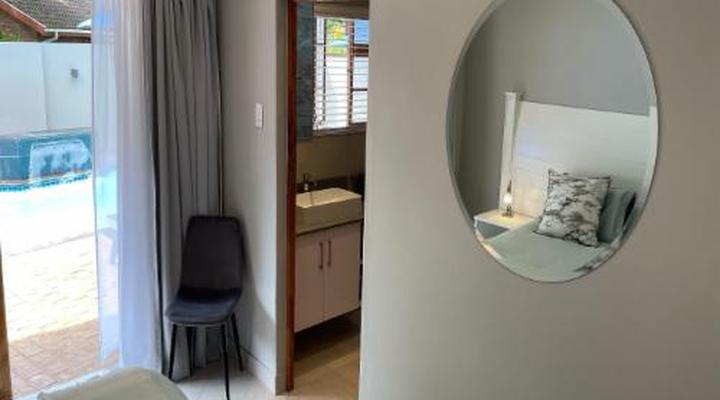 Rhino Coast Guesthouse Bed & Breakfast