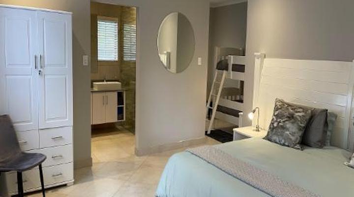 Rhino Coast Guesthouse Bed & Breakfast