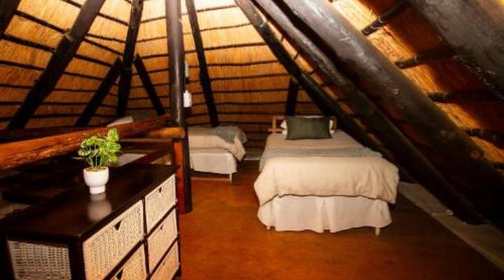 BassFeather Country Lodge