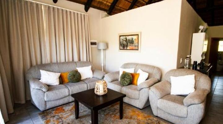 BassFeather Country Lodge