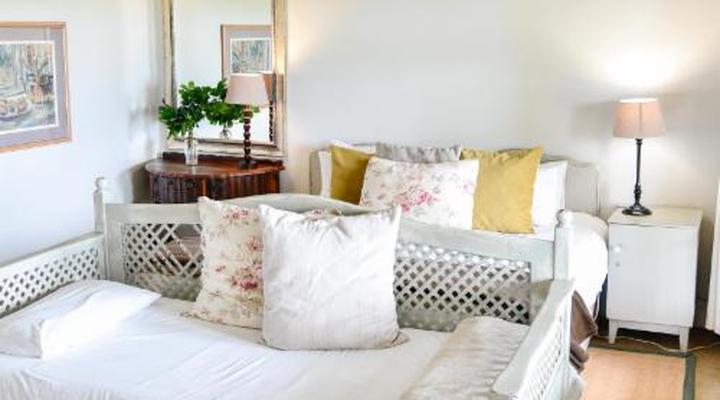 The Knoll Guest Farm