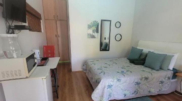 Molopo Naledi Guest Lodge