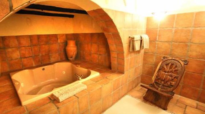 Mount Etjo Safari Lodge