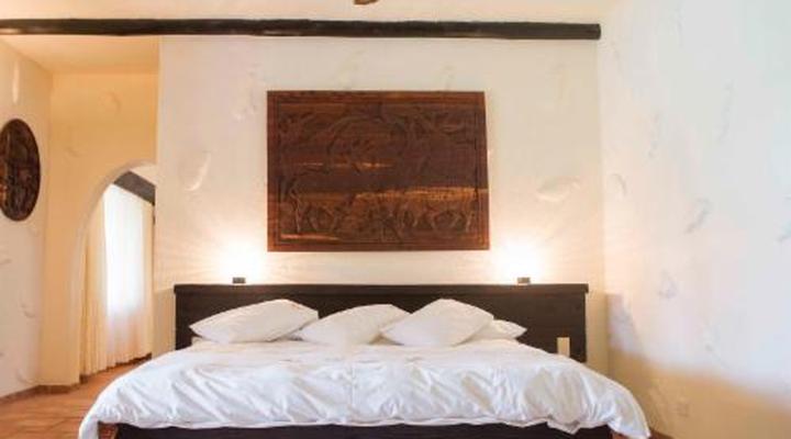 Mount Etjo Safari Lodge