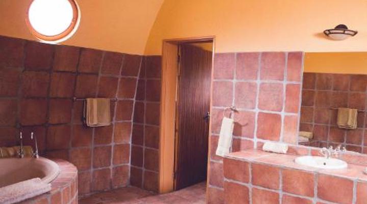 Mount Etjo Safari Lodge