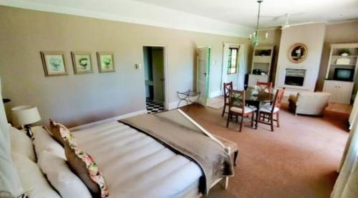 Halliwell Country Inn