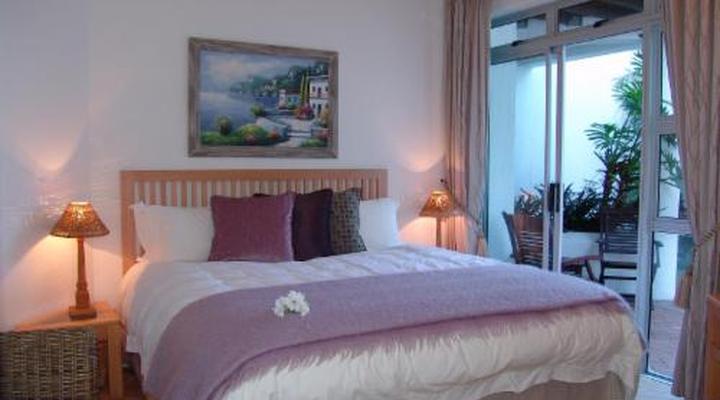 Diaz 15 House on the Bay