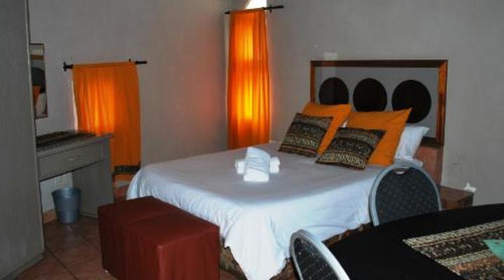 Henk van Rooyen Park