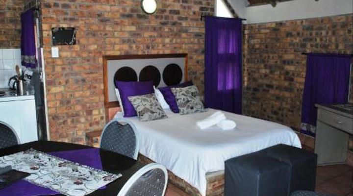 Henk van Rooyen Park