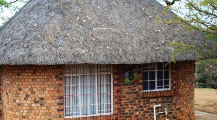 Henk van Rooyen Park