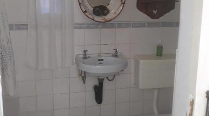 The Green Acorn Guest House