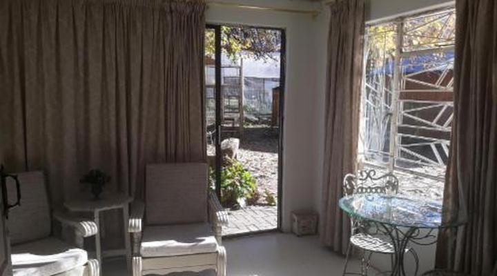 The Green Acorn Guest House