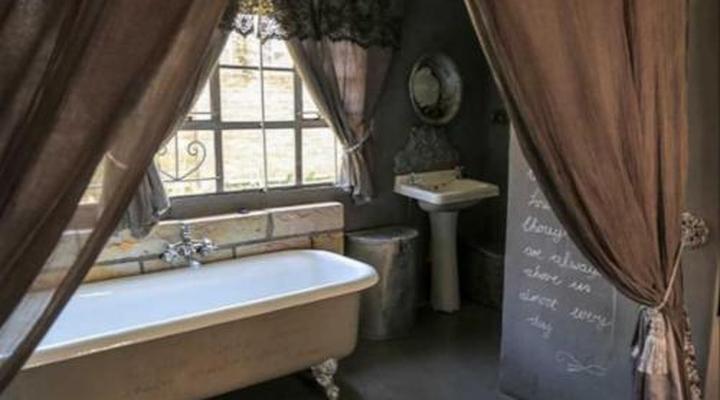 The Green Acorn Guest House