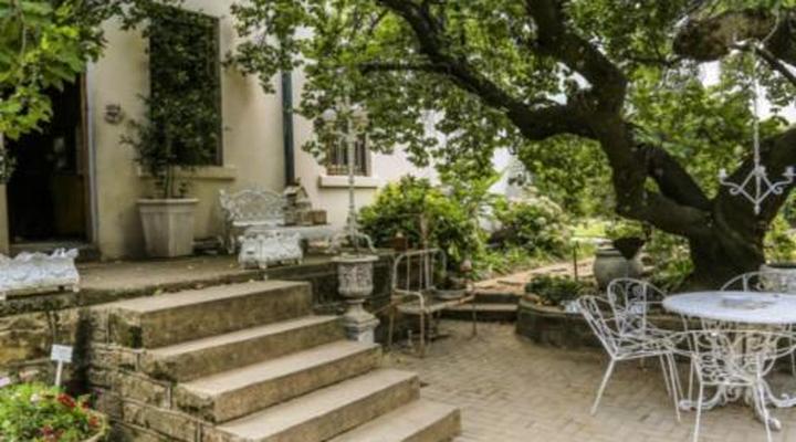 The Green Acorn Guest House