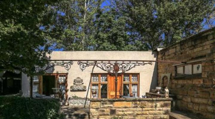 The Green Acorn Guest House