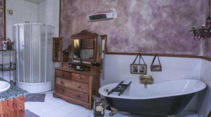 The Green Acorn Guest House