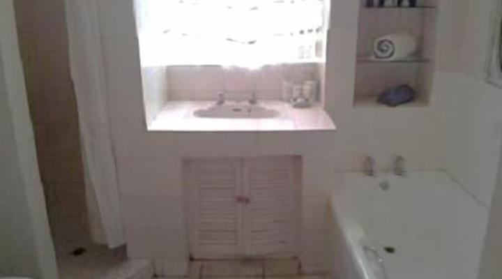 The Green Acorn Guest House