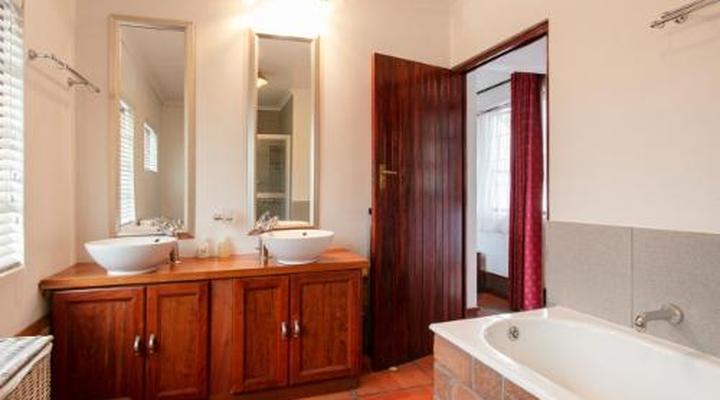 Waterkloof Apartments